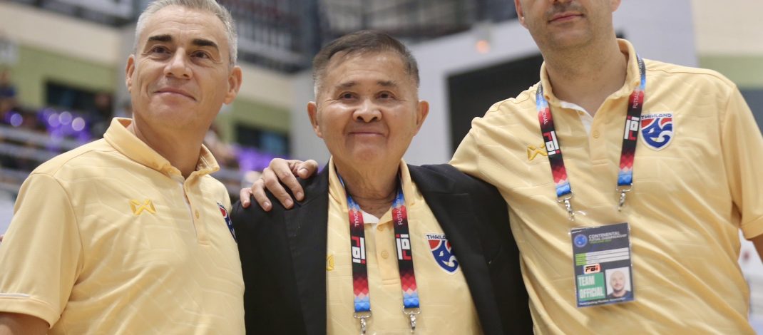 “สุทิน บัวตูม” ประกาศฟุตซอลชายต้องเหรียญทองซีเกมส์2025ยก อินโดนีเซีย-เวียดนาม น่ากลัว , เชิญแฟนไทยร่วมเป็นเจ้าภาพที่ดี