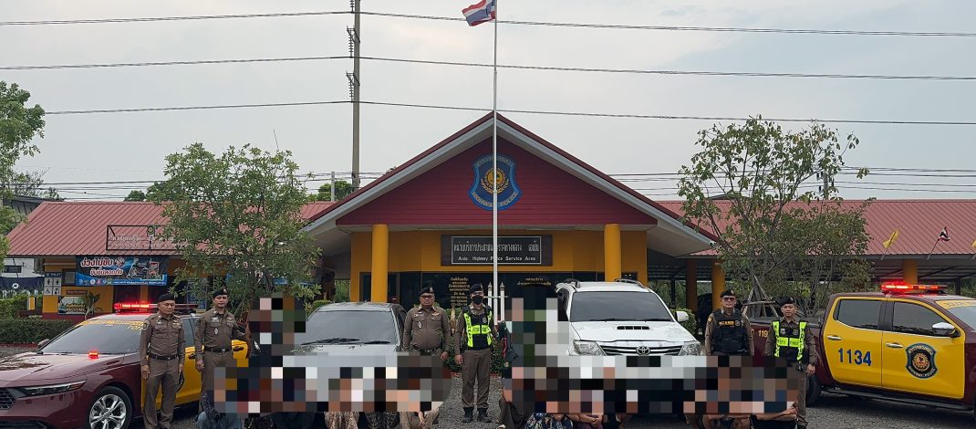 ตำรวจทางหลวงอยุธยา เปิดปฎิบัติการรวบขบวนการชาวเมียนมาขนเพื่อนร่วมชาติหลบหนีเข้าเมือง ไม่รอด สกัดจับ 2 คัน