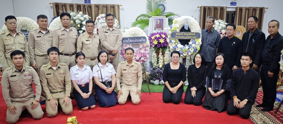 มูลนิธิป่อเต็กตึ๊ง สนับสนุนค่าพาหนะ และสิ่งของ ให้แก่ ผู้รับขาเทียม ช่างและอาสาสมัคร ในโครงการออกหน่วยทำขาเทียม พระราชทานเคลื่อนที่ ครั้งที่ 177 จังหวัดอุบลราชธานี