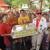 จัดงานใหญ่ ! วันเกิดครบ 2 ปี ลูกช้างแฝดคู่แรกของโลก “ พลายสรรพลักษณ์โสภณ – พังสกลลักษณ์โสภิต ” นิมนต์ พระอาจารย์แดง