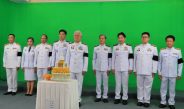 คณะผู้บริหารเทศบาล ร้อยเอ็ด ร่วมบันทึกเทปโทรทัศน์กล่าวอาเศียรวาทถวายพระพรชัยมงคลแด่พระบาทสมเด็จพระเจ้าอยู่หัว