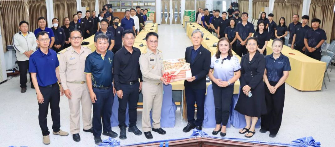 รองนายกเทศมนตรีเมืองร้อยเอ็ด เป็นประธานการประชุมพนักงานกองช่าง เทศบาลเมืองร้อยเอ็ด ประจำเดือนกรกฎาคม 2569