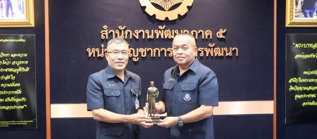 ผบ.นทพ. ตรวจเยี่ยม สนภ.5 นทพ. ติดตามการปฏิบัติงาน พร้อมสร้างขวัญและกำลังใจแก่กำลังพล