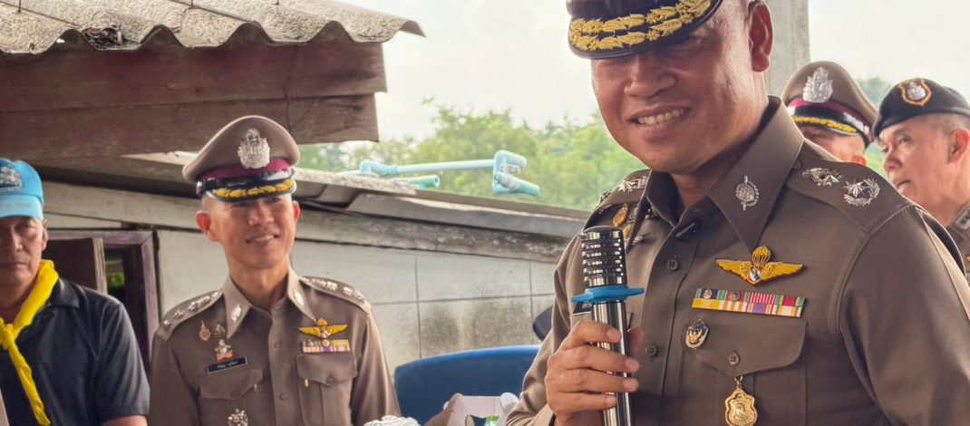 ธารน้ำใจ ปุญภา อุปพงษ์ ประธานแม่บ้านตำรวจ ลงพื้นที่ ช่วยเหลือประชาชนผู้ประสบภัยน้ำท่วม”