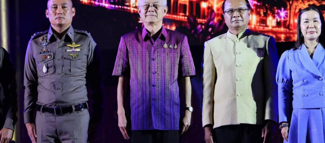 ร้อยเอ็ดคึกคัก! นักท่องเที่ยวแห่ชม “VIJIT Thailand” เนรมิตลานสาเกตนครสู่เมืองแห่งแสง สี เสียง สัมผัสมนต์เสน่ห์วัฒนธรรมอีสาน