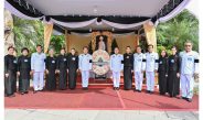 ไทยเบฟ เข้าถวายสักการะพระศพและวางพวงมาลาเบื้องหน้าพระรูป สมเด็จพระเจ้าลูกเธอ เจ้าฟ้าพัชรกิติยาภา นเรนทิราเทพยวดี กรมหลวงราชสาริณีสิริพัชร มหาวัชรราชธิดา